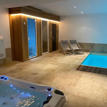 Lush In Theux With Heated Indoor Pool
