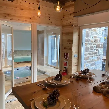 Lush In Theux With Heated Indoor Pool Holiday home